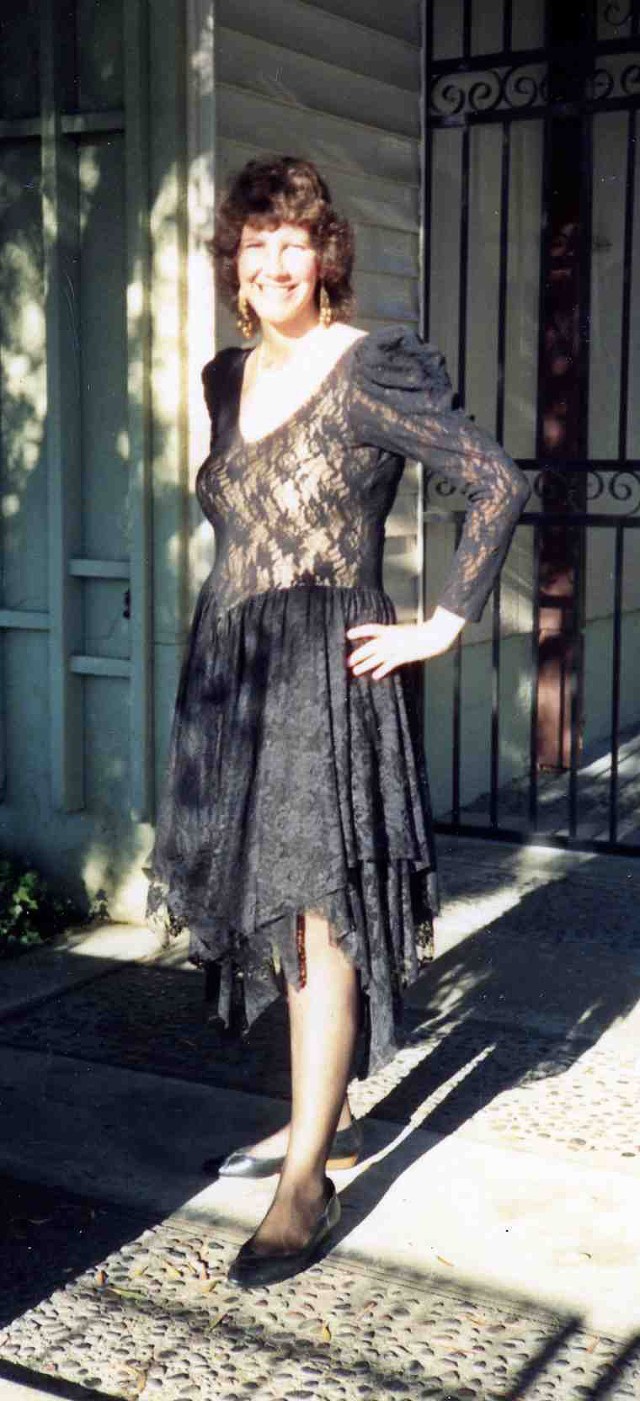 Judy and the black dress solo.