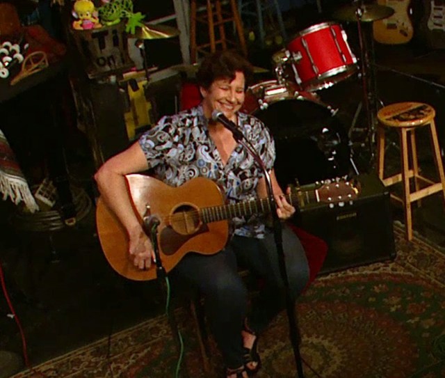 enjoying-performing-2